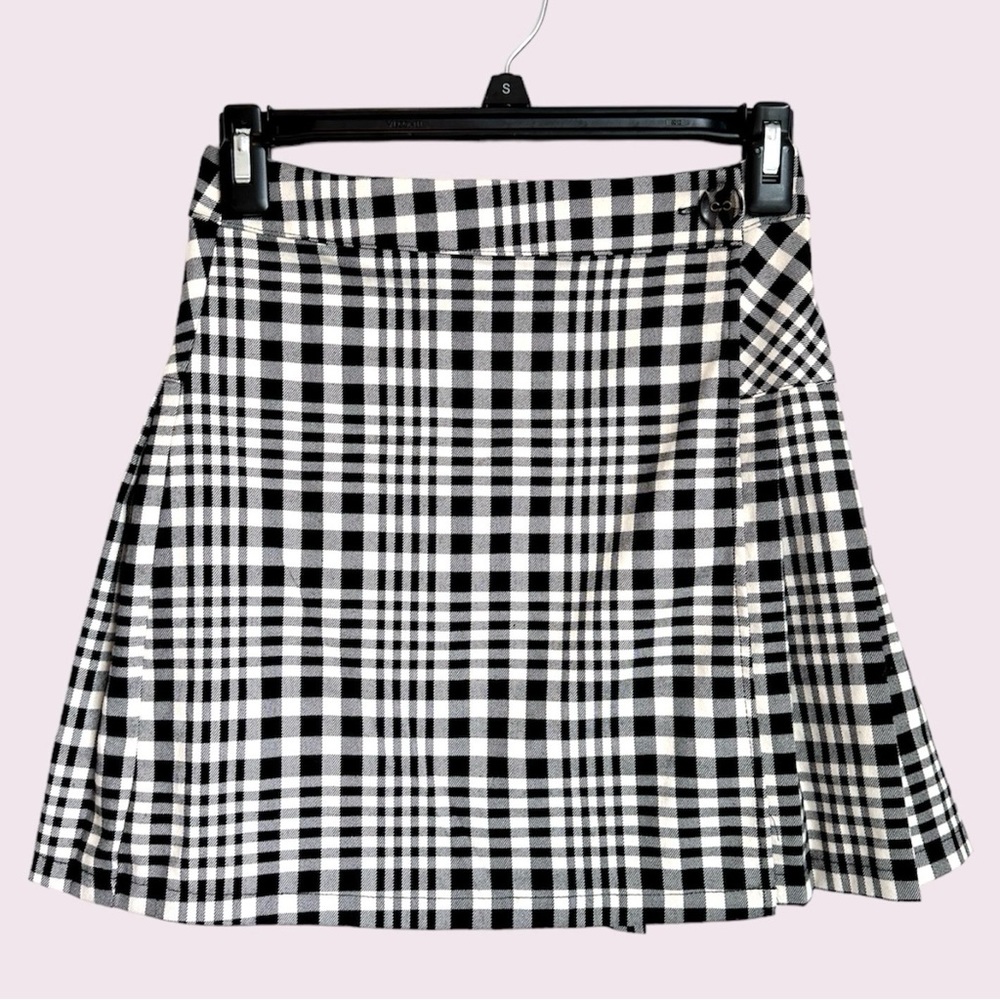 UO plaid pleated skirt